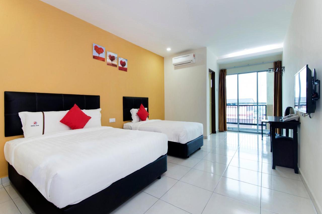 Central Hotel 伯豪 外观 照片