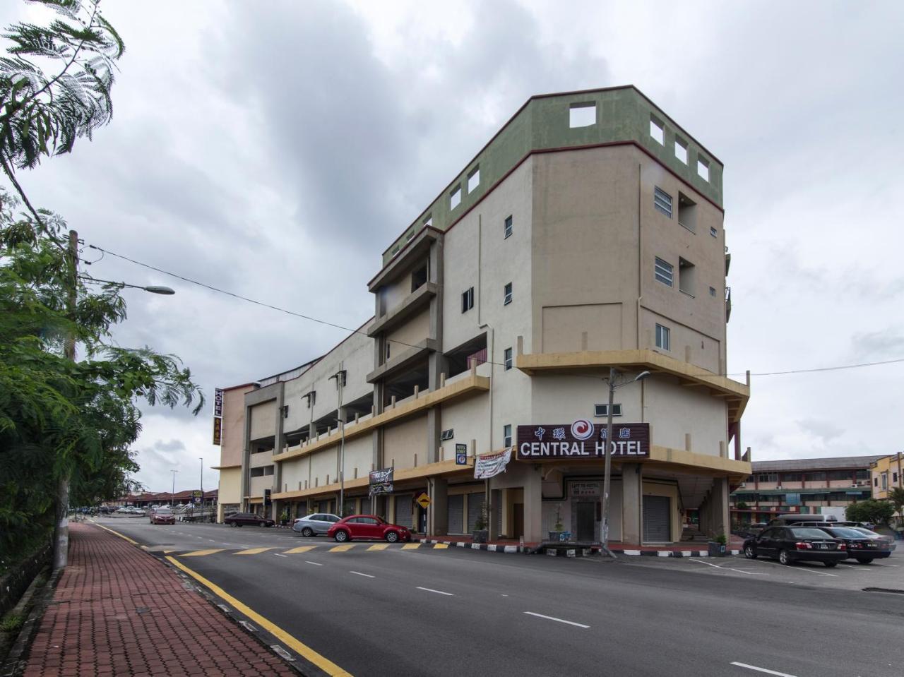 Central Hotel 伯豪 外观 照片